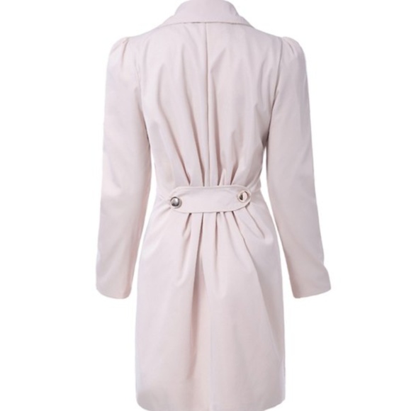 LAST ONE!💥💥 Fit and Flare Double Breasted Coat - Picture 2 of 9